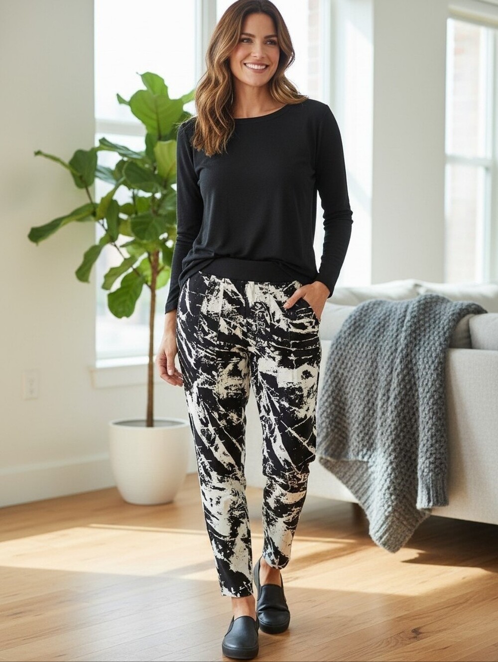 Helmut Lang Tera Print Marble Cropped Jogger Pants Black and White Size Medium